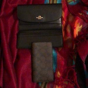 🌹Coach wallet with checkbook cover